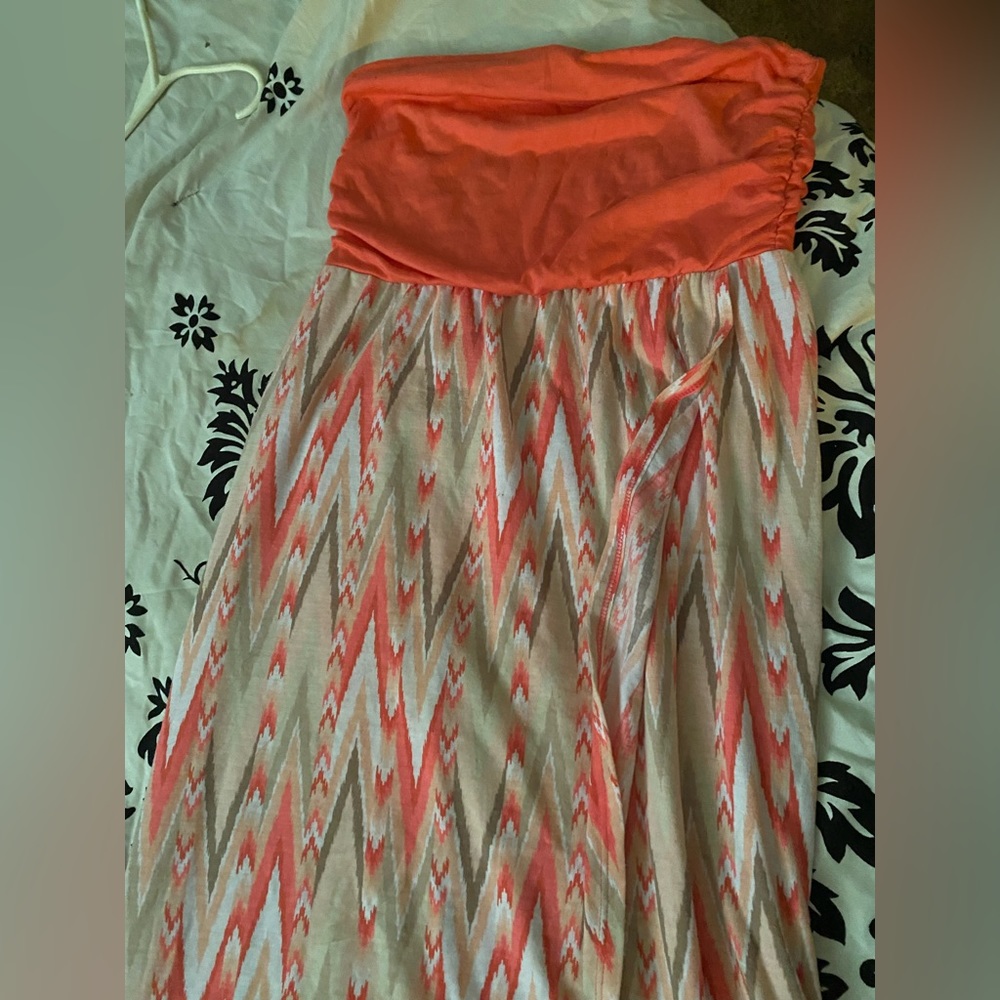Lady’s dress